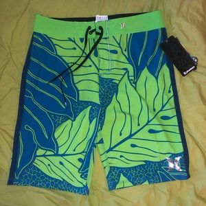 NWT HURLEY PHANTOM BOARD SHORTS